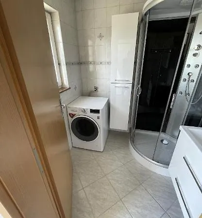 Apartment Mt-rooms